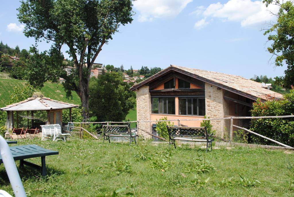 Agriturismo Petrarosa Neviano degli Arduini Exterior foto
